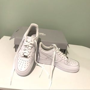 Nike Air Force 1 ‘07 women size 8 - NWT